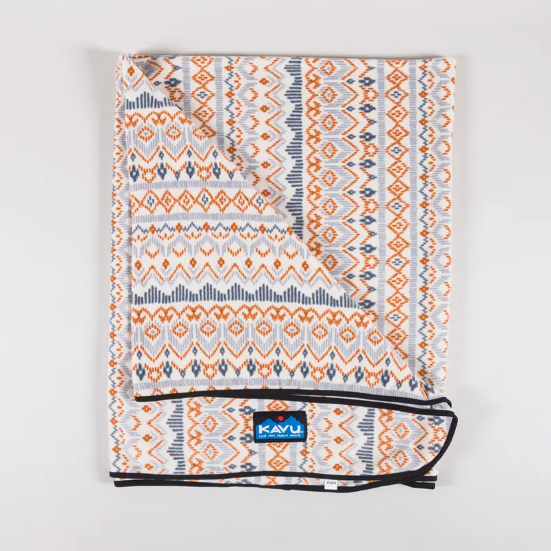 Kavu Doe Bay Fleece Blanket Winter Holiday-1