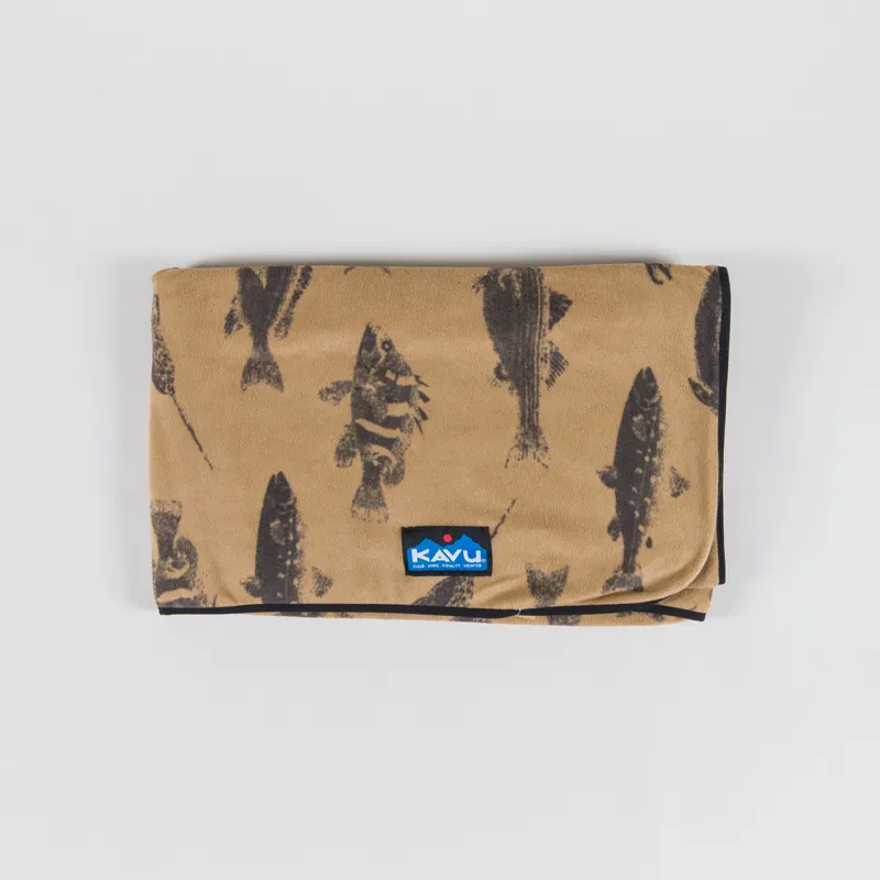Kavu Doe Bay Fleece Blanket This Fish