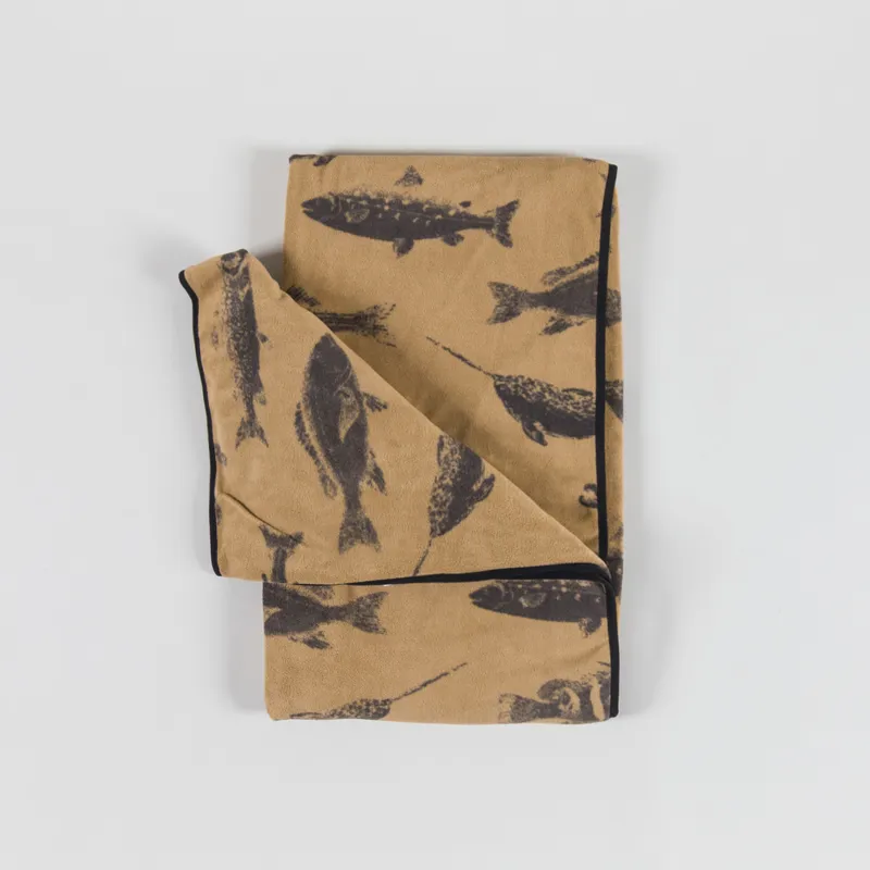 Kavu Doe Bay Fleece Blanket This Fish-2