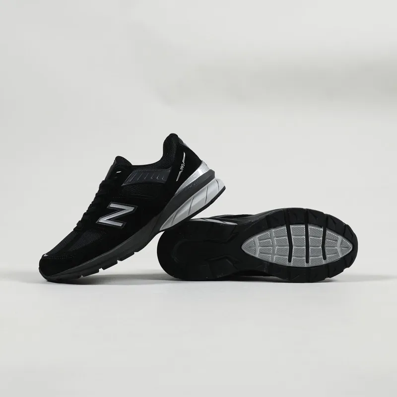 New Balance Made In US 990v5 Shoes Black Silver-1