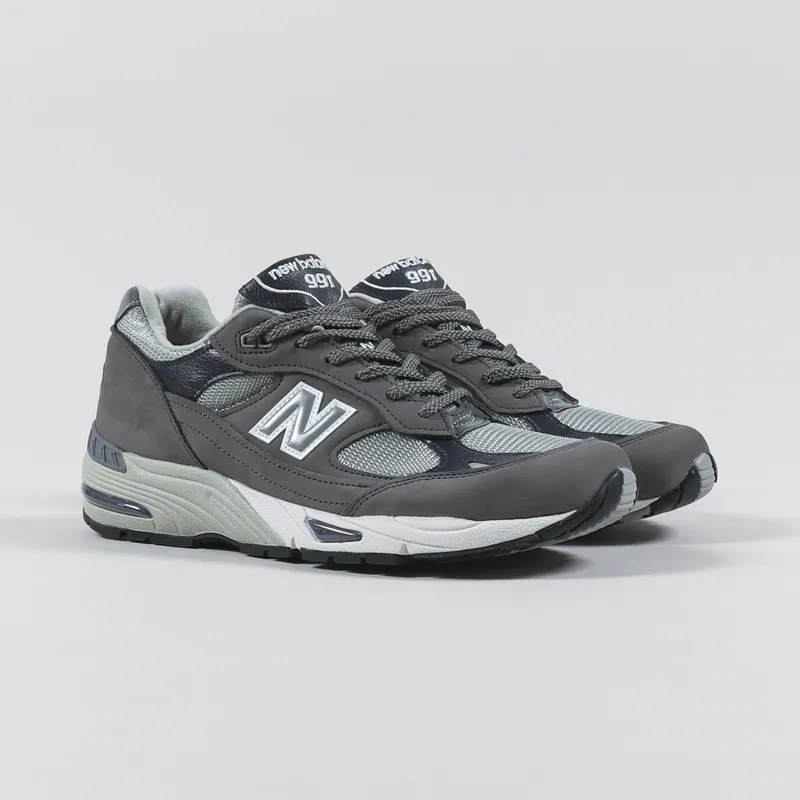 cielo Cierto encender un fuego New Balance Mens Made In UK 991 Shoes Castlerock Grey Navy