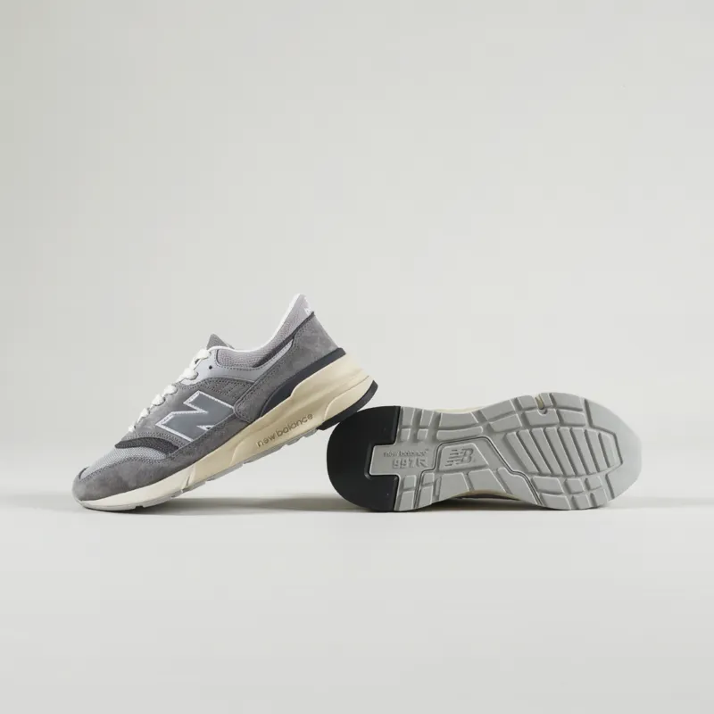 New Balance 997R Shoes Shadow Grey Rain Cloud-2