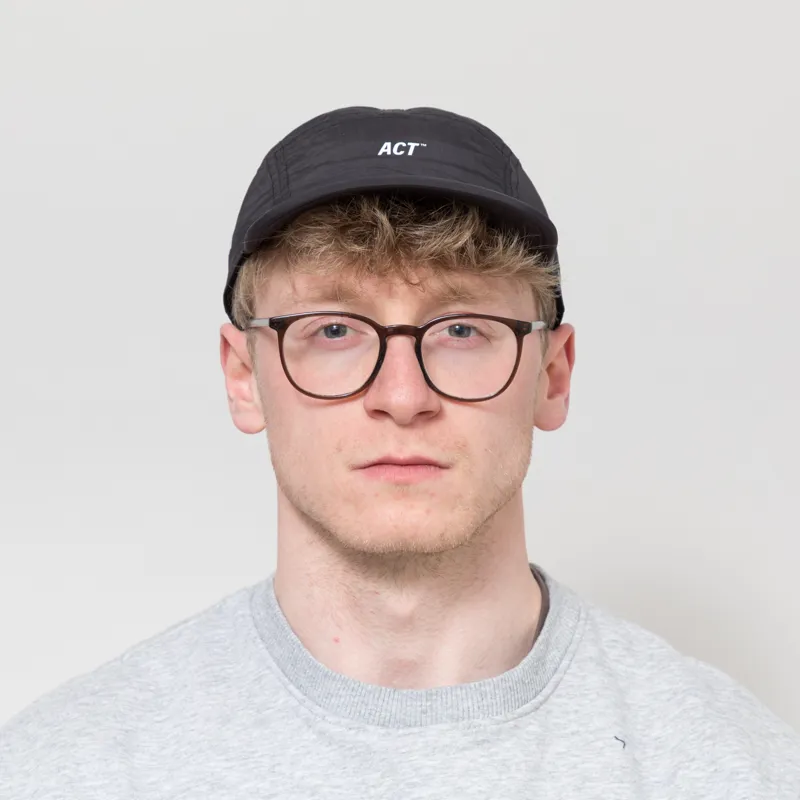 ACT Running ShellLight Cap Black-1