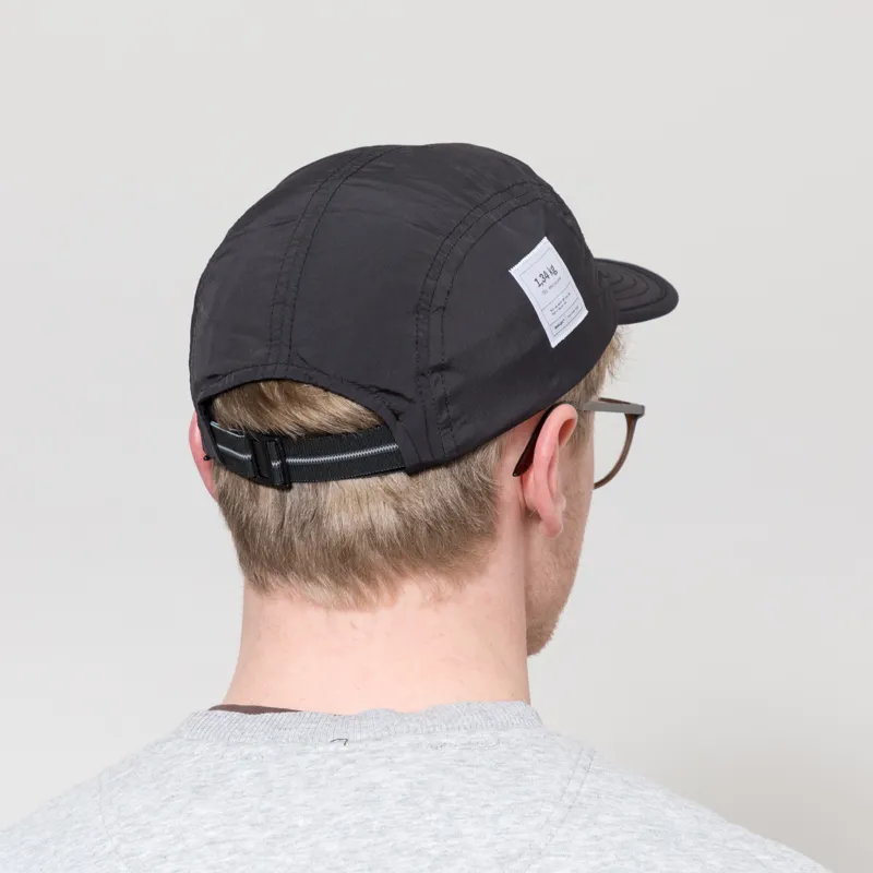 ACT Running ShellLight Cap Black-2