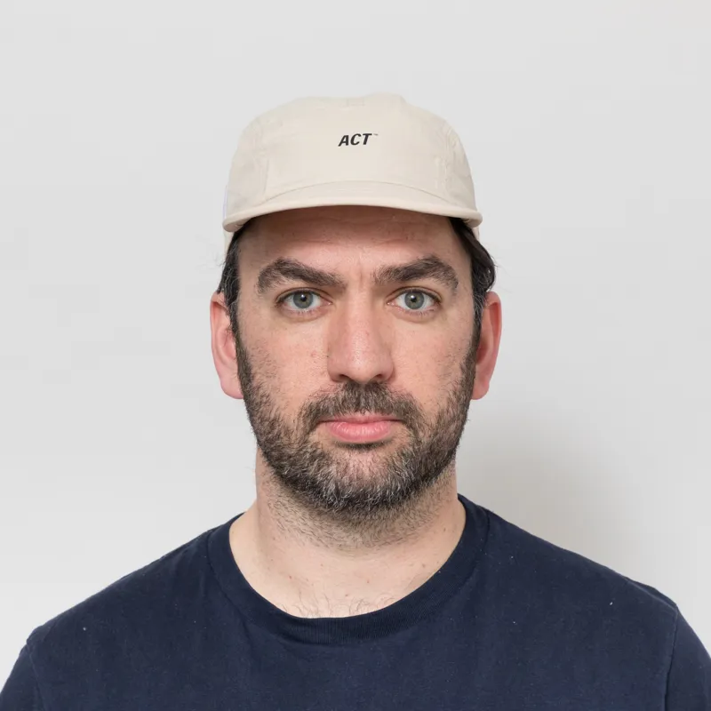 ACT Running ShellLight Cap Beige-1