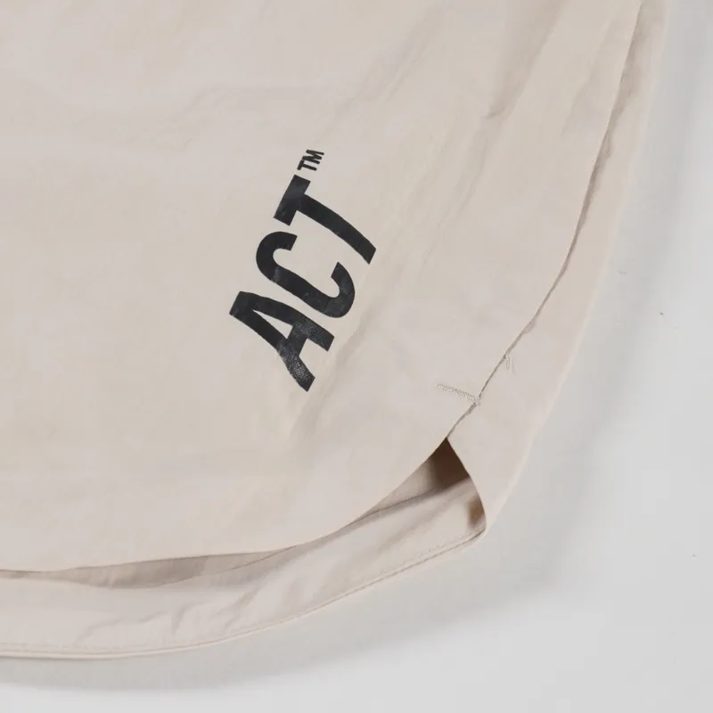 ACT Running ShellLight Shorts Beige-6