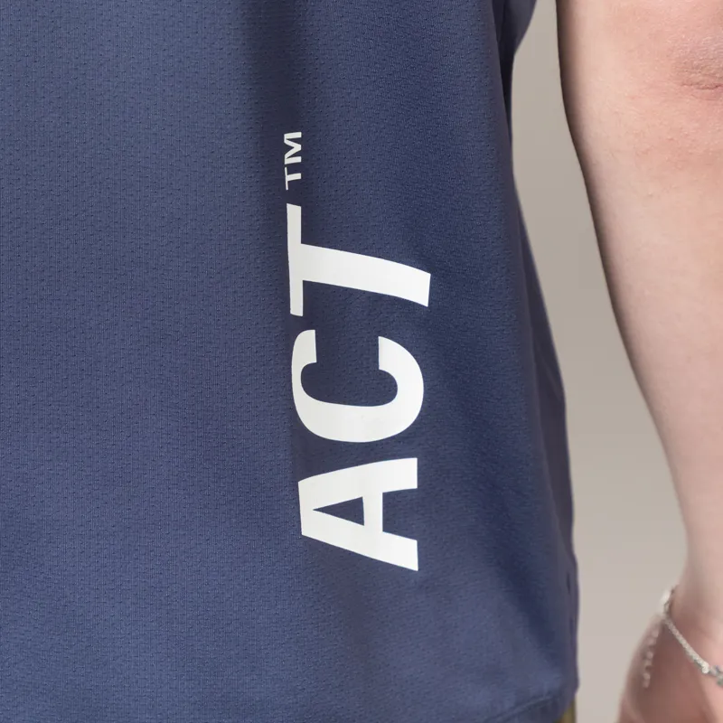 ACT Running AirShell Training T Shirt Navy-4