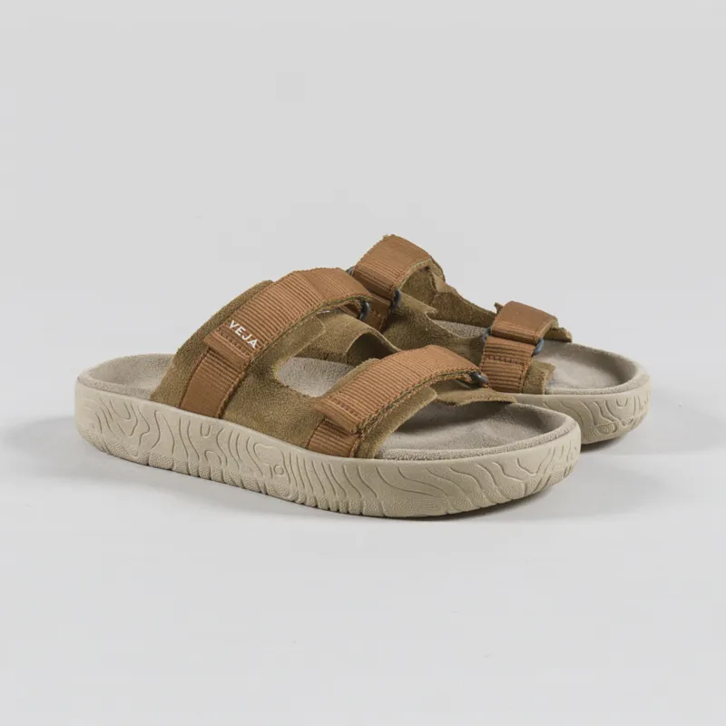Veja Womens Arpoador Suede Sandals Tent Cognac