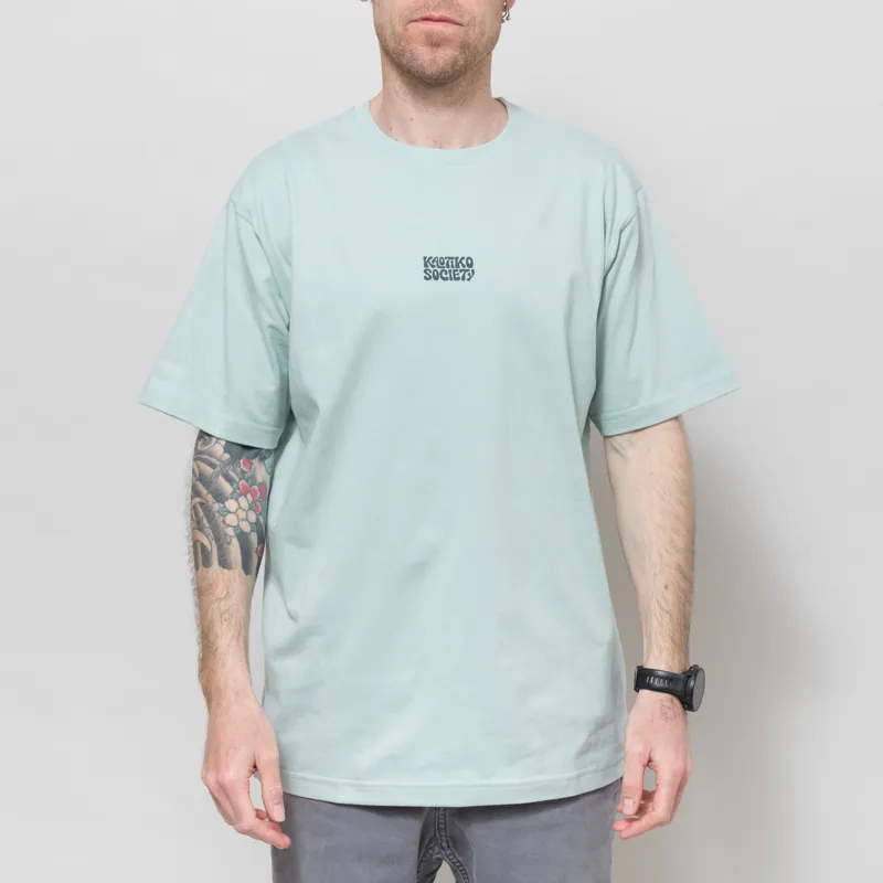 Kaotiko Focus On The Good T Shirt Cloud-1