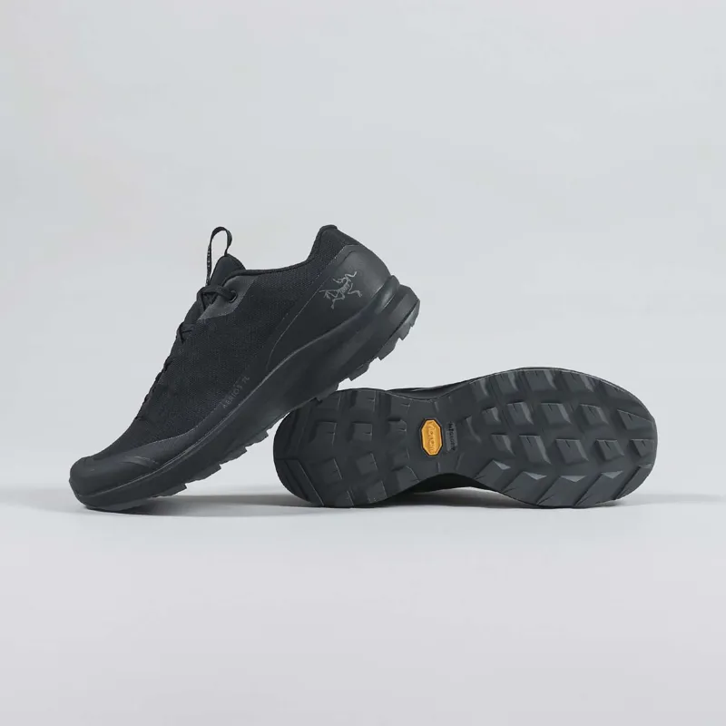 Arc'teryx Aerios FL Shoes Black Cinder-1