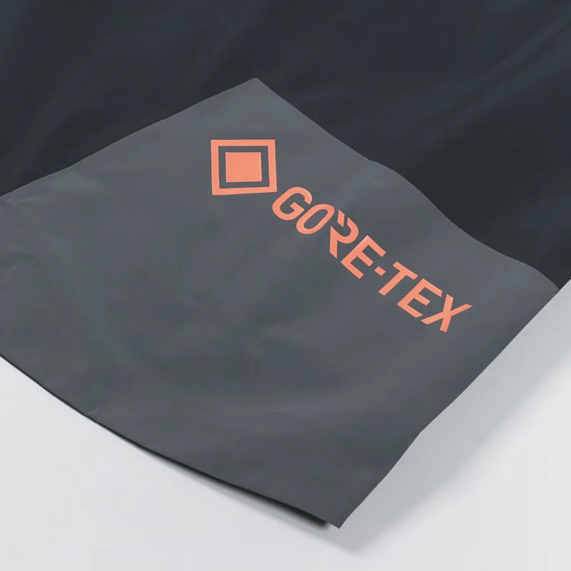 Berghaus Agorax Long Gore-Tex Jacket Black-9