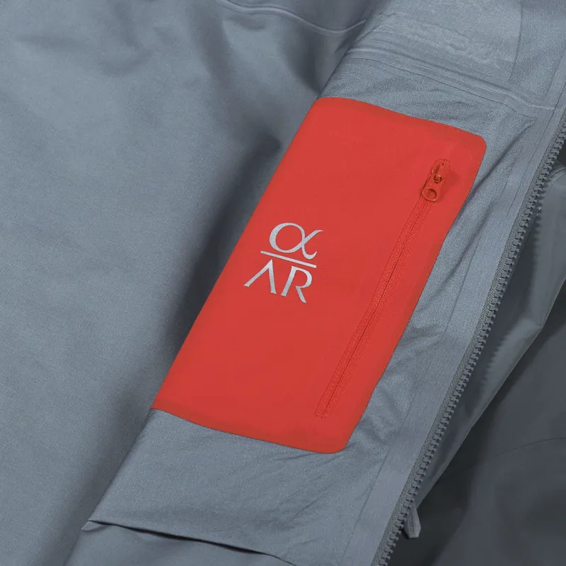 アークテリクスアルファARジャケット GLITCH Sサイズ ARC'TERYX・ALPHA