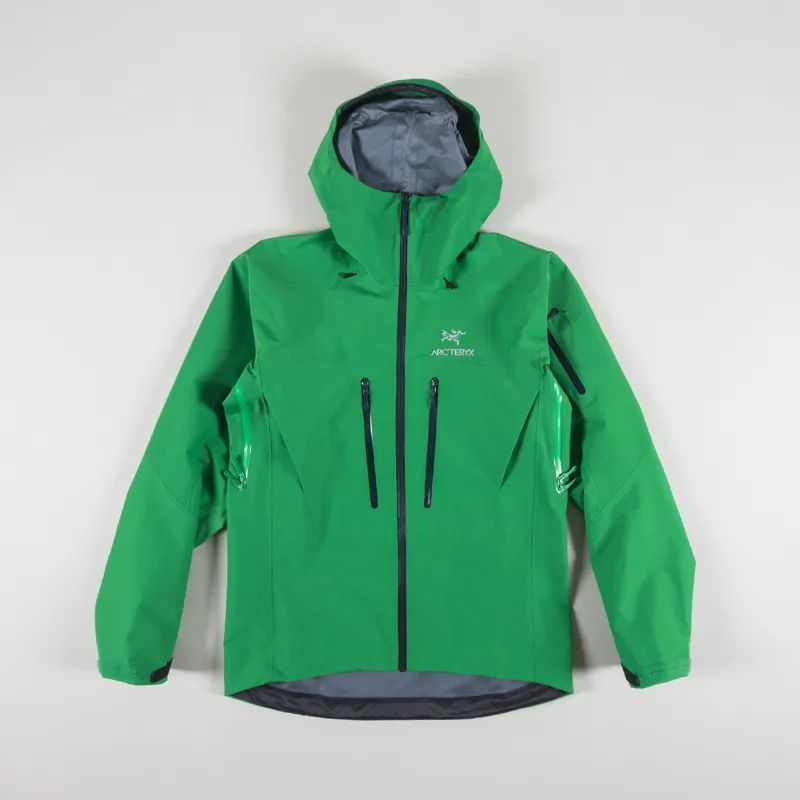 Arc'teryx Mens Alpha SV Jacket Jungle Green GORE-TEX Shell