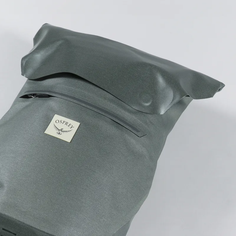 Osprey Arcane Roll Top Waterproof Bag 18L Pine Leaf Green-2