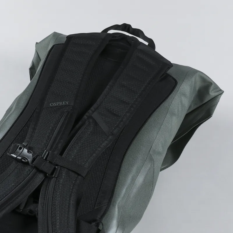 Osprey Arcane Roll Top Waterproof Bag 18L Pine Leaf Green-5