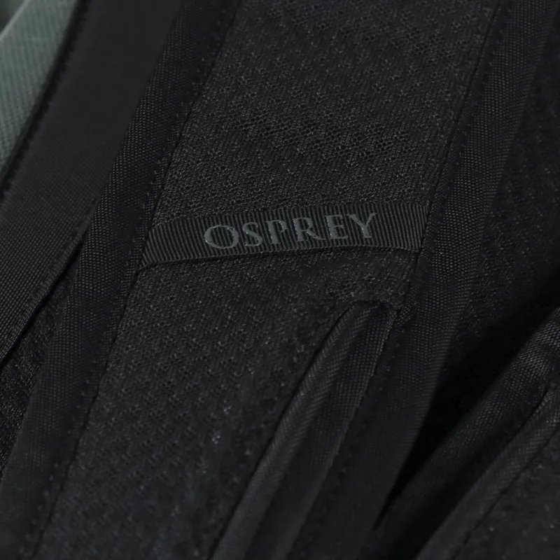 Osprey Arcane Roll Top Waterproof Bag 18L Pine Leaf Green-7