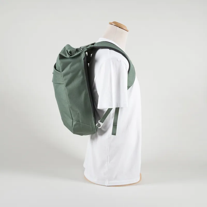 Osprey Arcane Tote Pack 20L Leaf Green Heather-2