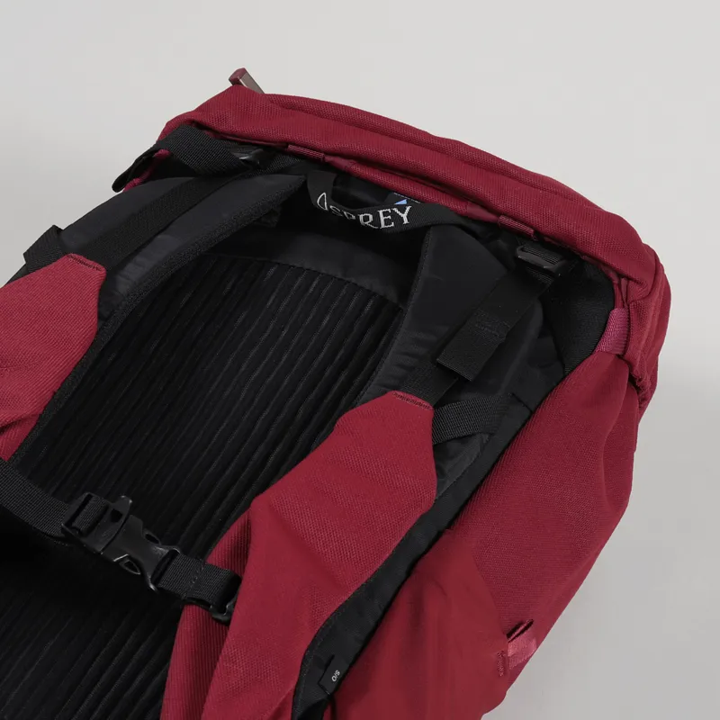 Osprey Archeon 28 Pack Mud Red-3