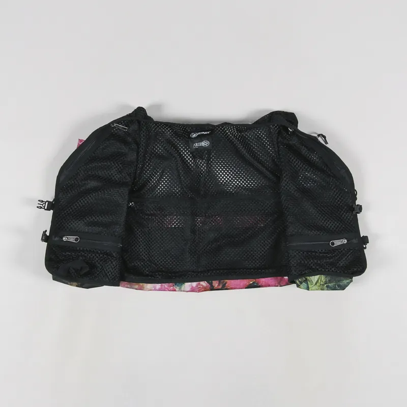 Aries x Eastpak Vest Black-1