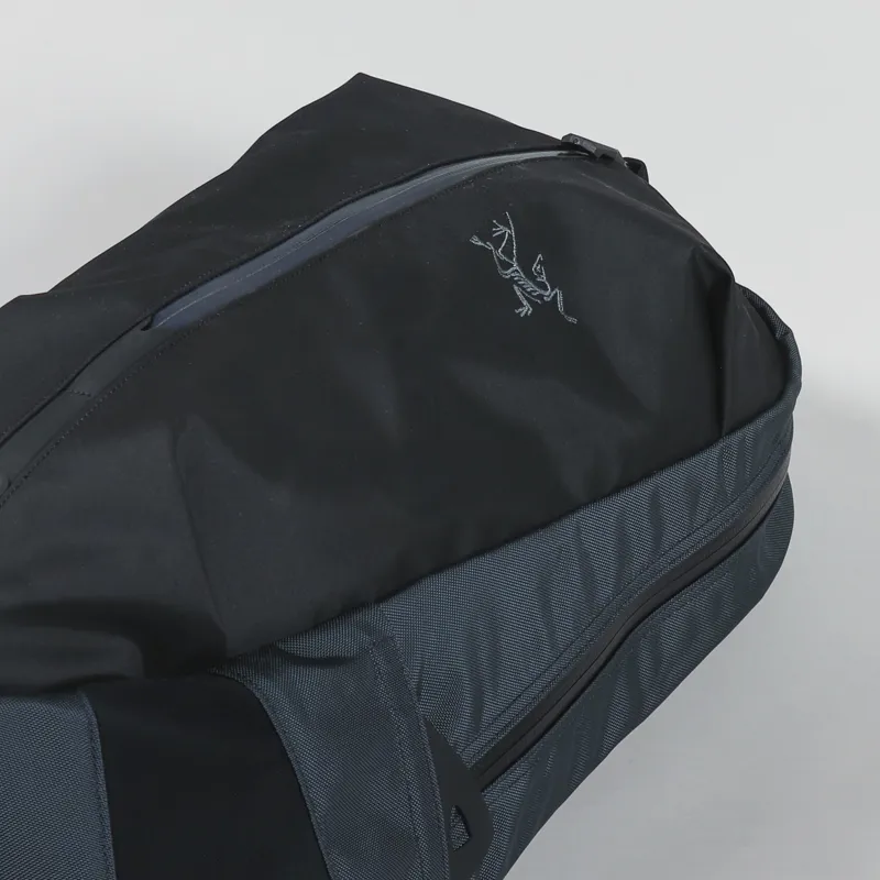 バッグ ARC'TERYX ARRO22 navy/black Buy Arc'teryx Arro 22 Backpack | Urban Commuter Backpack