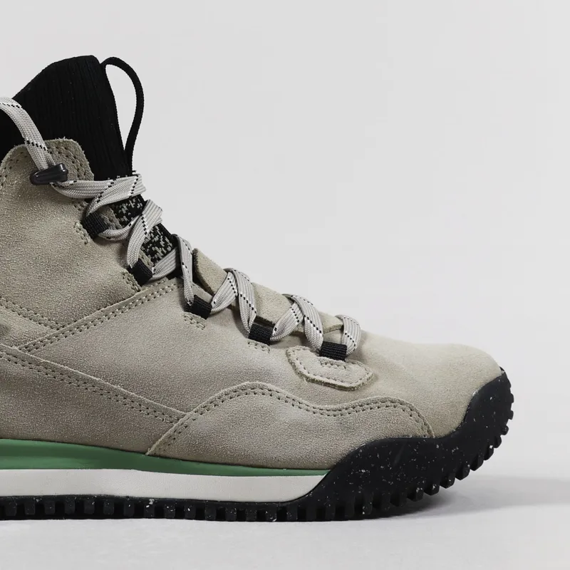 The North Face Back To Berkeley III Sport Boots Flax Brown Black