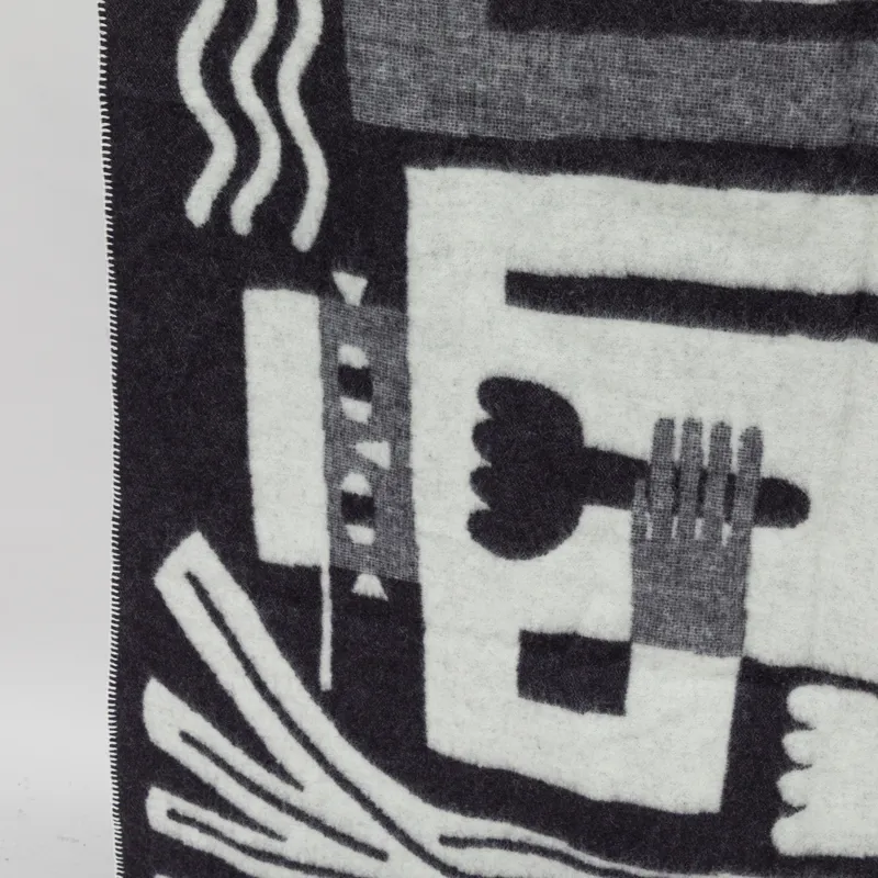 Donna Wilson Me And You Blanket Black Grey-4