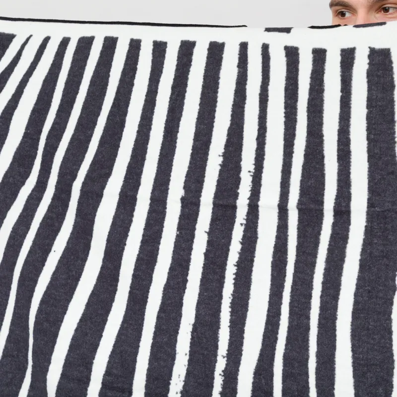 Donna Wilson House Cotton Throw Black White-4