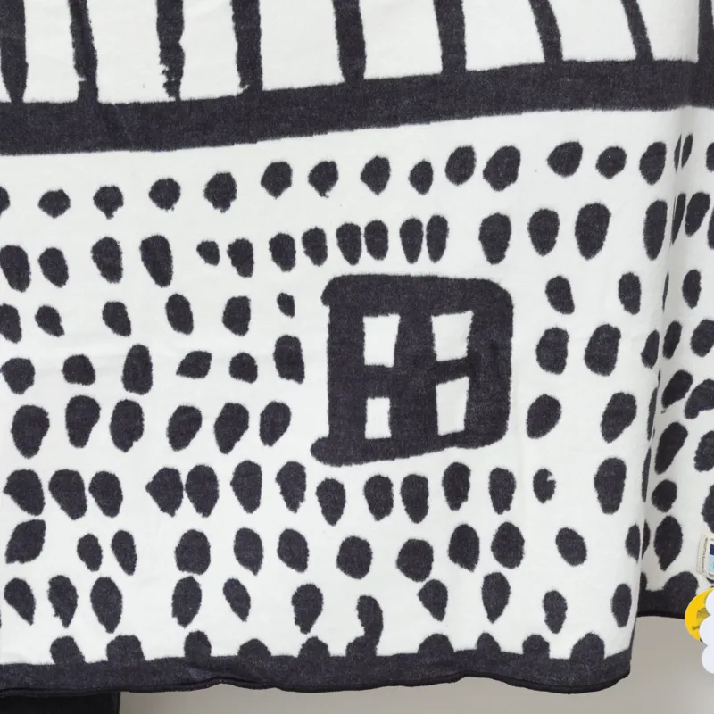 Donna Wilson House Cotton Throw Black White-3