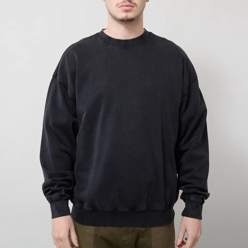 Earth People Relaxed Crewneck Black