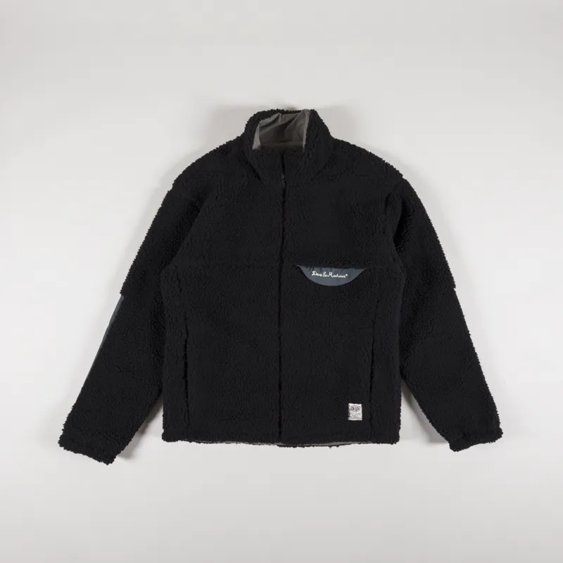 Deus Ex Machina Barrens Reversible Boa Fleece Black Dusty Olive