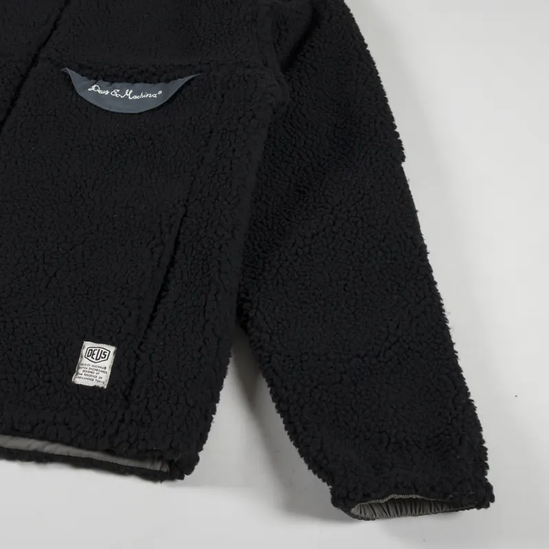 Deus Ex Machina Barrens Reversible Boa Fleece Black Dusty Olive-10