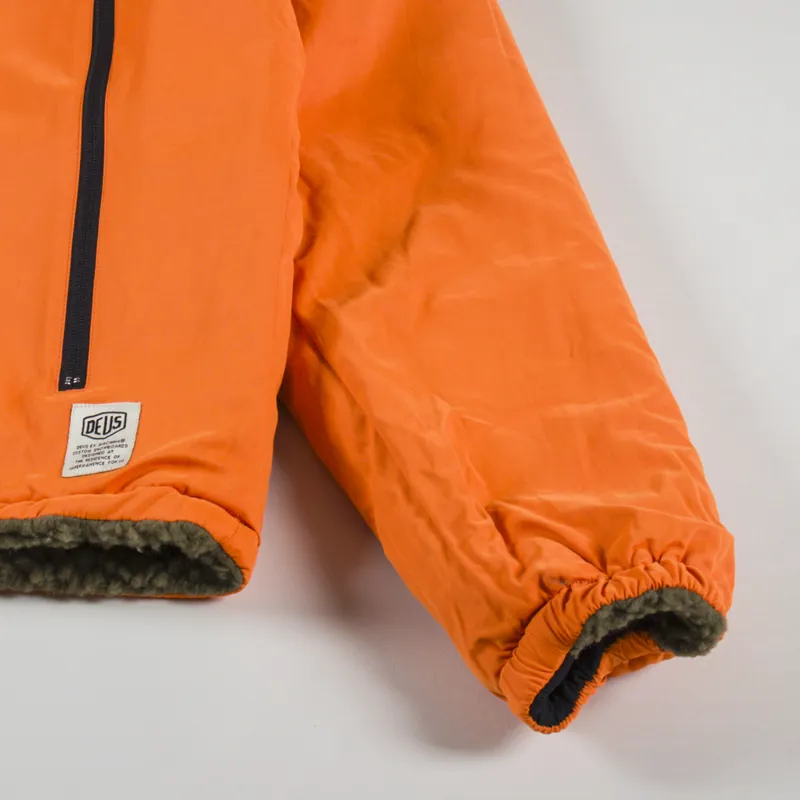 Deus Ex Machina Barrens Reversible Boa Fleece Military Olive Mandarin-6