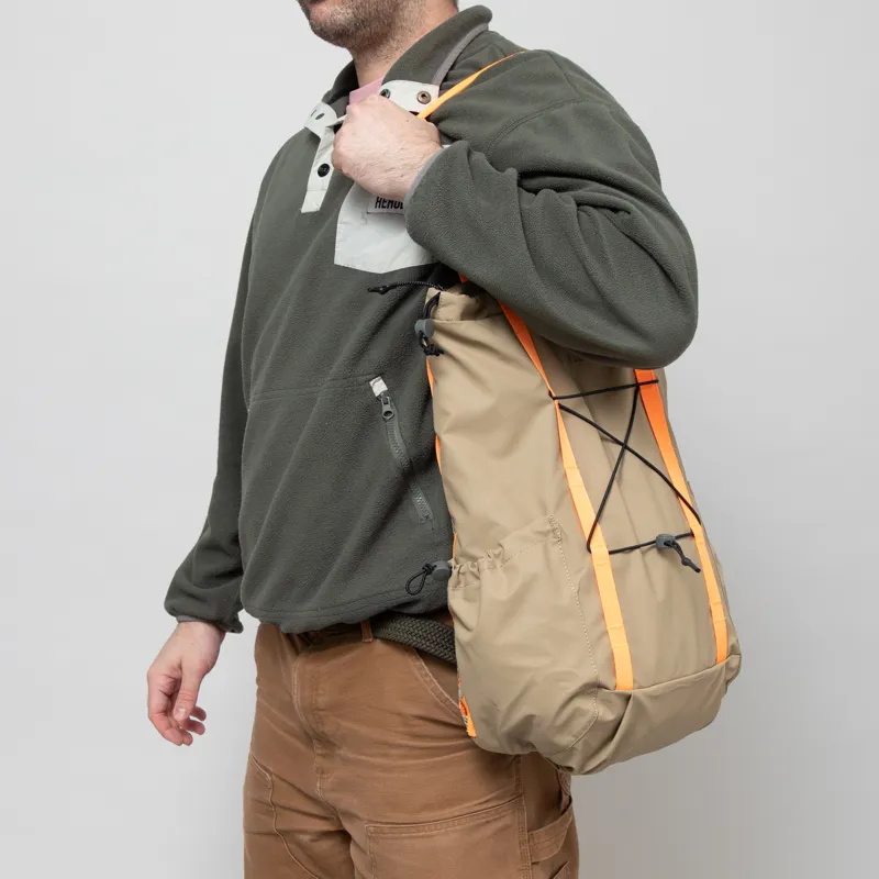 Elliker Penniyn Backpack Tote 20L Sand-2