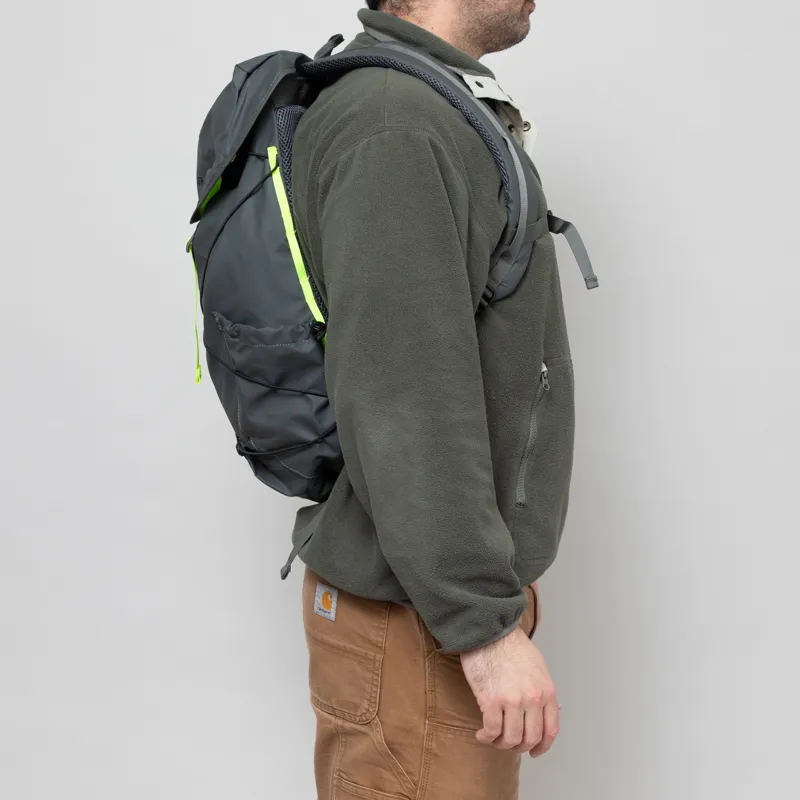 Elliker Wharfe Flap Over Backpack 22L Grey Neon-6