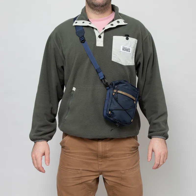 Elliker Kep Crossbody Bag 2L Navy-2