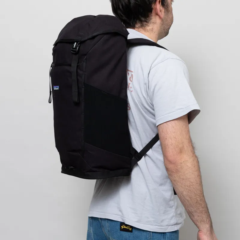 Patagonia Fieldsmith Lid Pack 28L Black-4