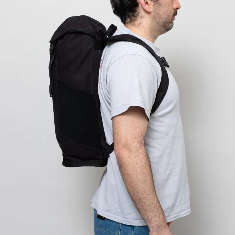 Patagonia Fieldsmith Lid Pack 28L Black-5