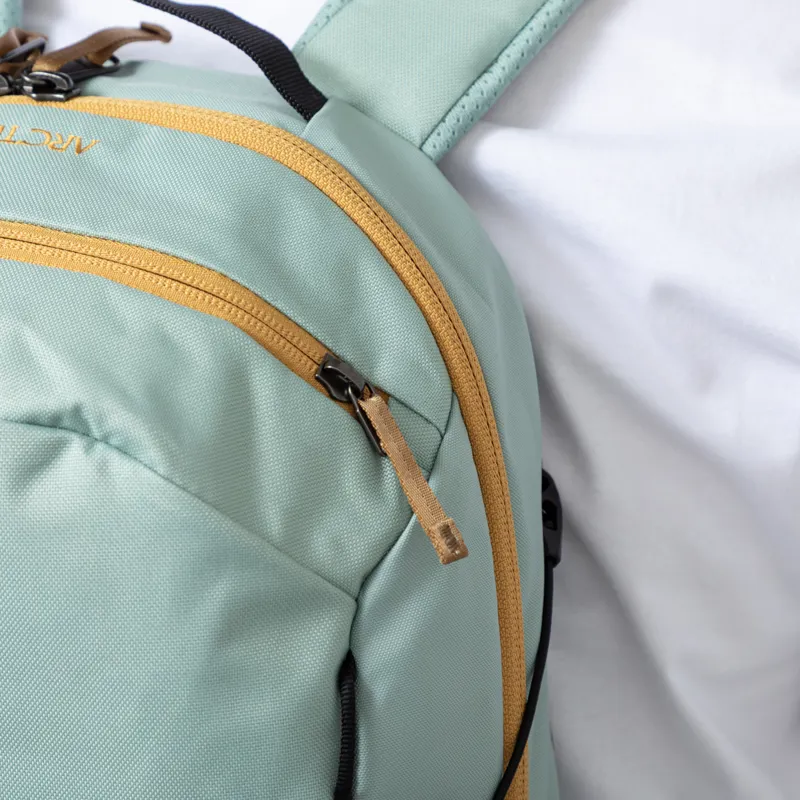 Arc'teryx Mantis 16 Backpack Trail Magic-7
