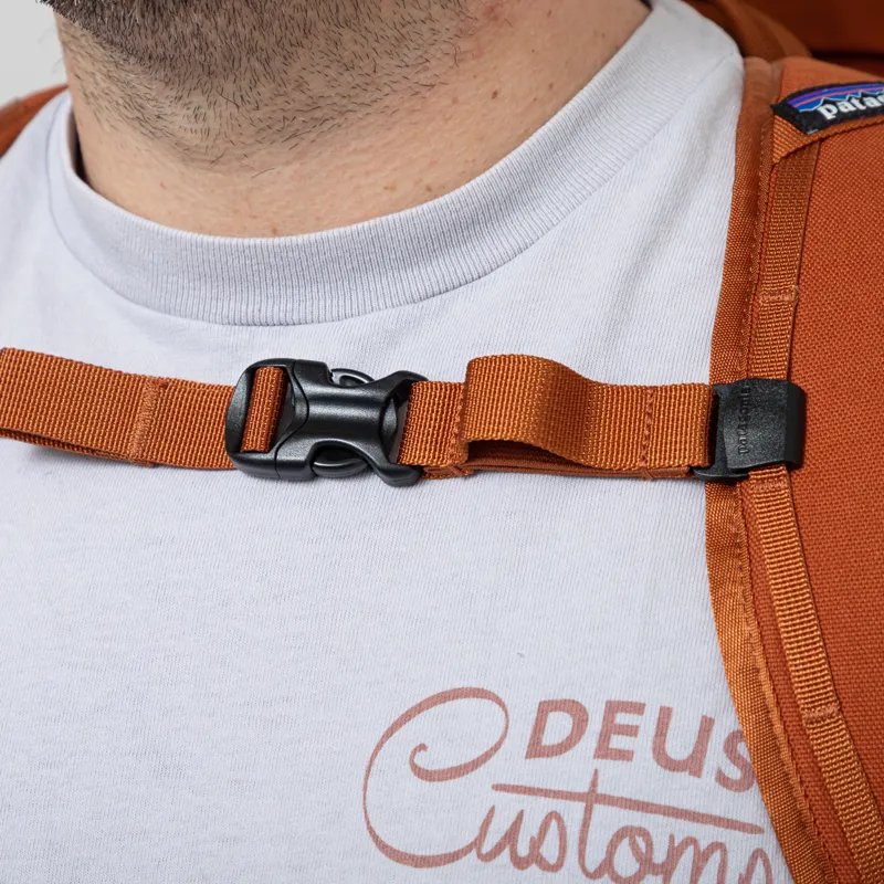 Patagonia Fieldsmith Lid Pack 28L Robin Brown-13