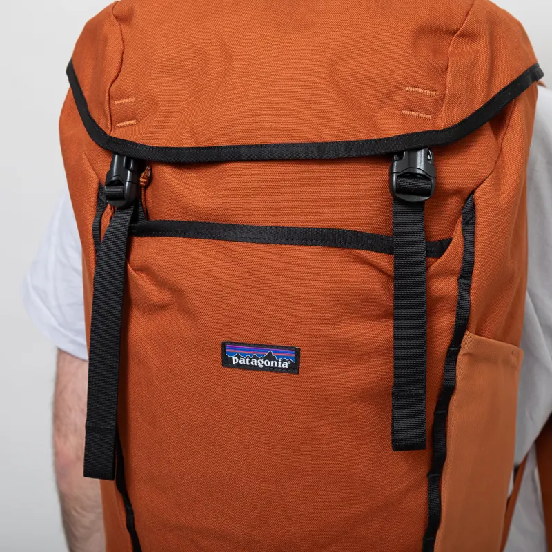 Patagonia Fieldsmith Lid Pack 28L Robin Brown-10