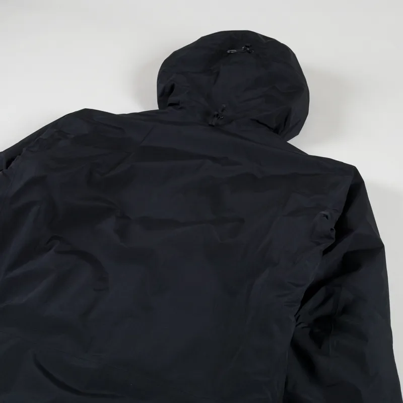 Arc'teryx Beta Insulated GORE-TEX Jacket Black-8
