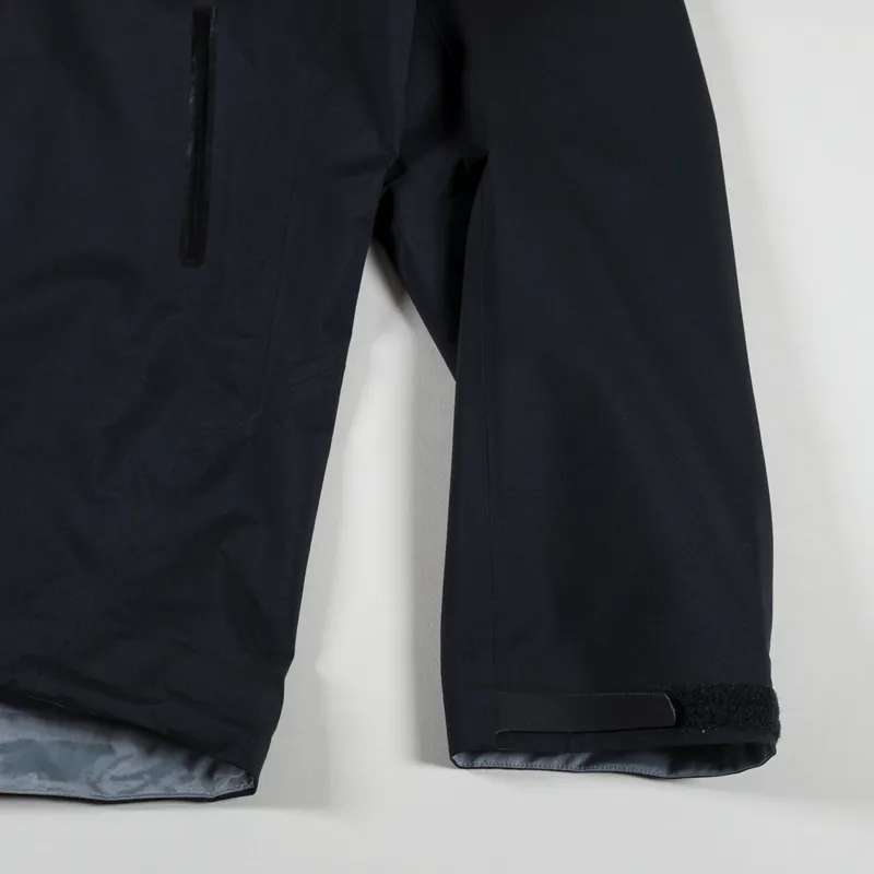 Arc'teryx Beta GORE-TEX Jacket Black-3