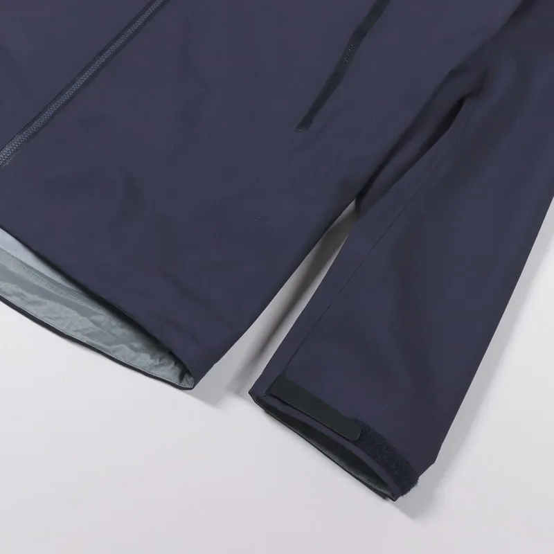 Arc'teryx Beta GORE-TEX Jacket Black Sapphire-6