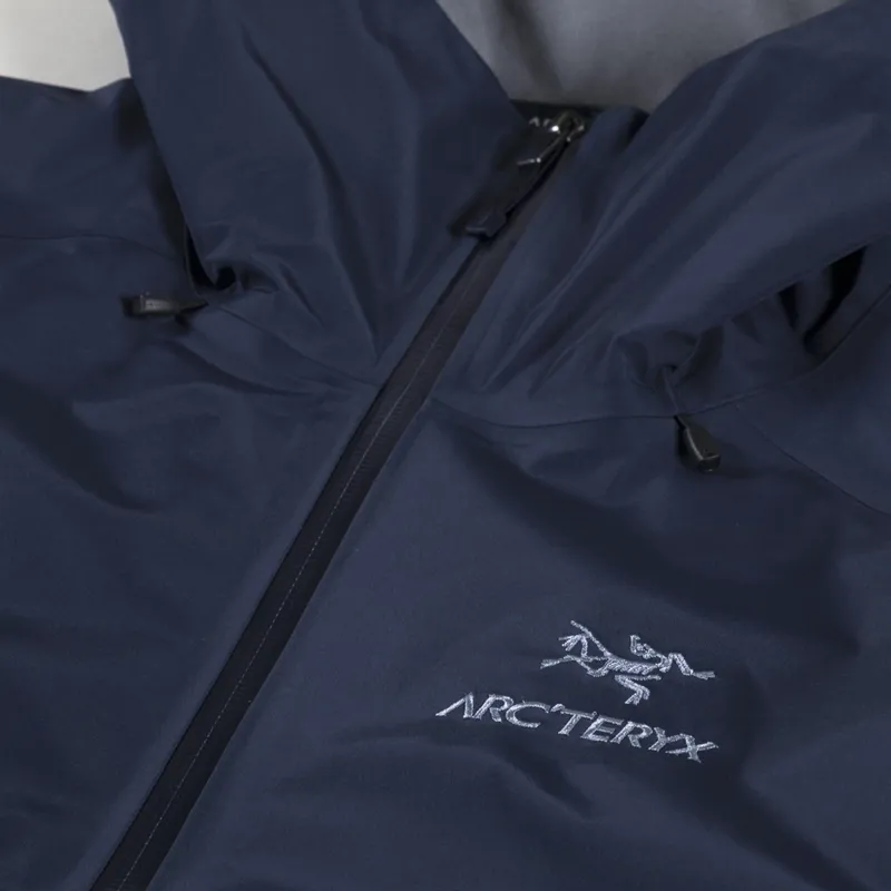 Arc'teryx Mens Beta LT Goretex Shell Jacket Black Sapphire Blue Arc'teryx Mens Beta LT Goretex Shell Jacket Black Sapphire Blue