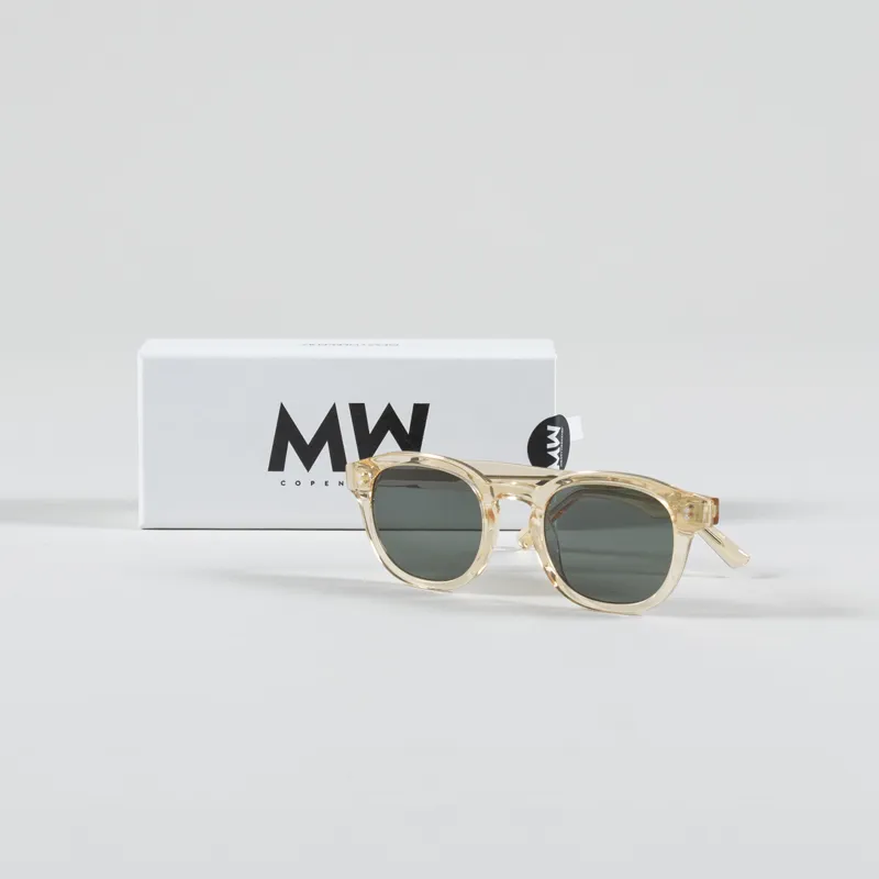 Messy Weekend Billie Sunglasses Champagne Green-1