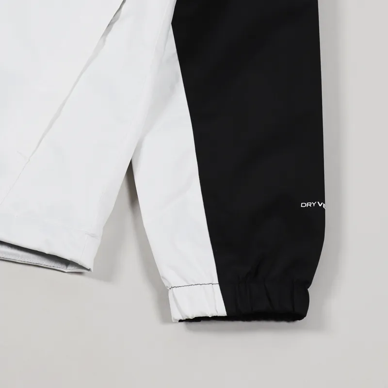 The North Face Black Box Mountain Q Waterproof Jacket White-6