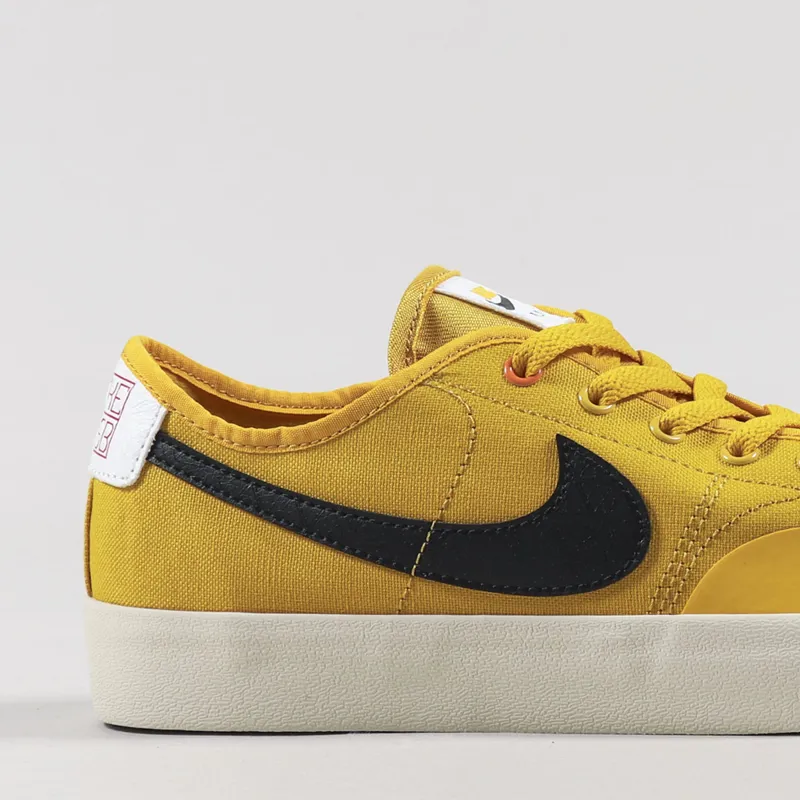 Nike SB BLZR Court DVDL Shoes Dark Sulfur Black Beach White-5