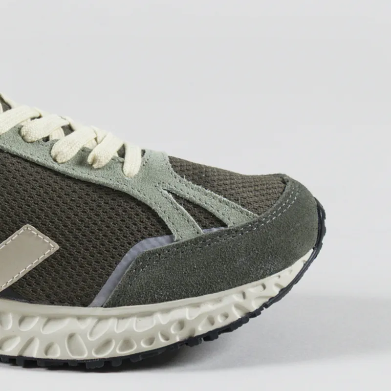 Veja Womens Condor Royale Alveomesh Shoes Khaki Pierre-5