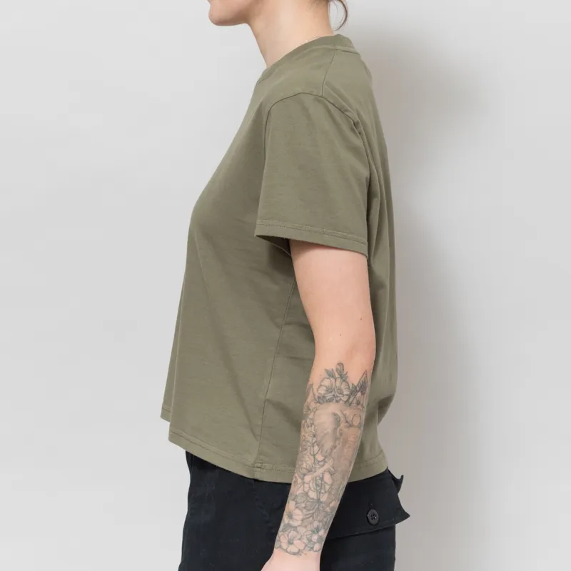 Colorful Standard Womens Organic Boxy Crop T Shirt Dusty Olive-2