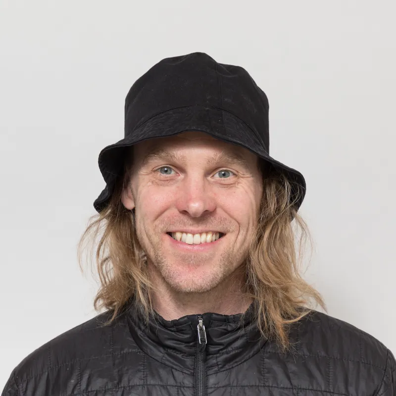 Colorful Standard Organic Cotton Bucket Hat Deep Black-1